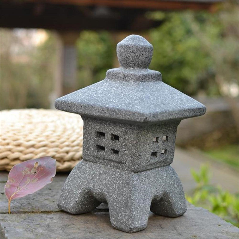 Pagoda Lamp Outdoor Ornament