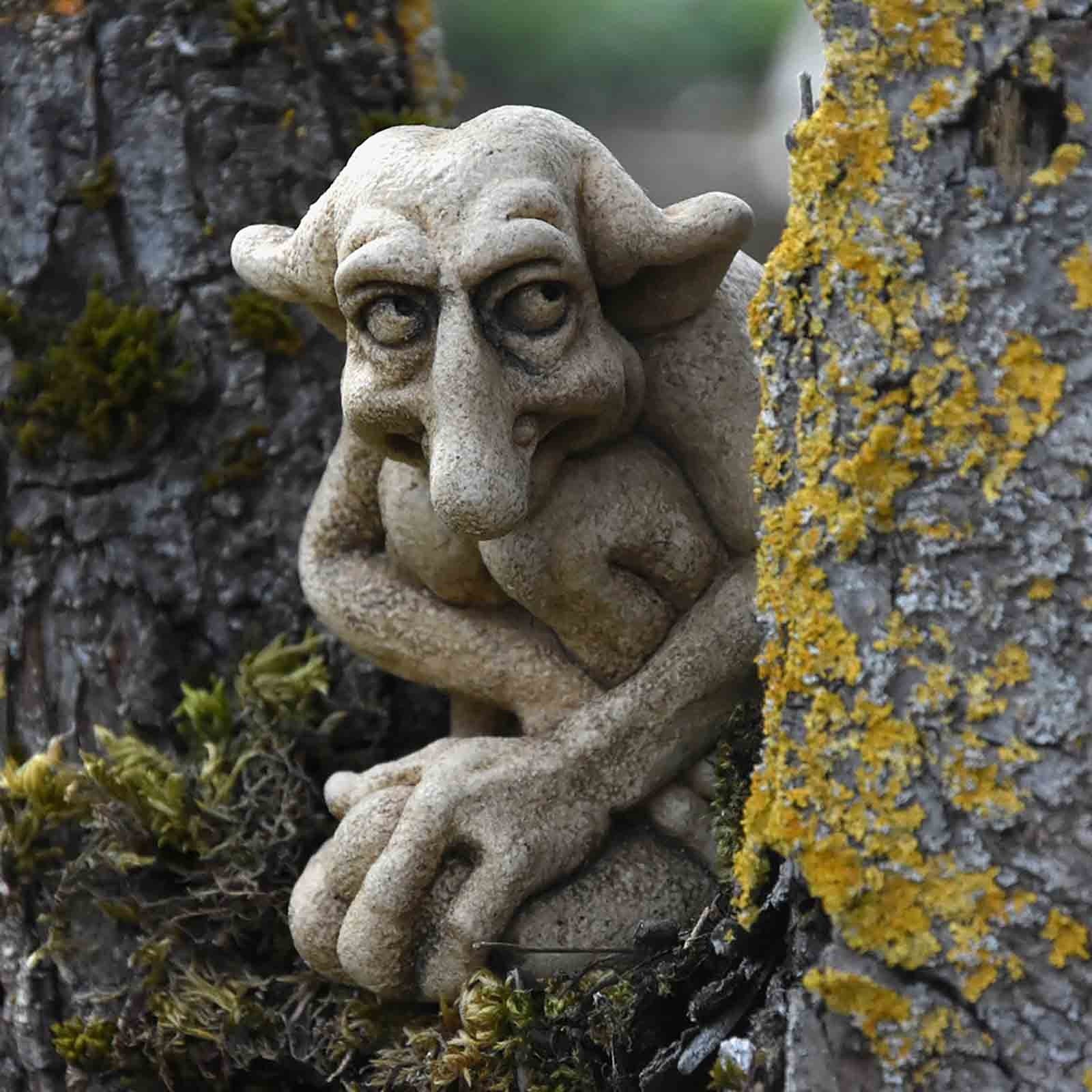 SHISSMO THE SPYING TROLL