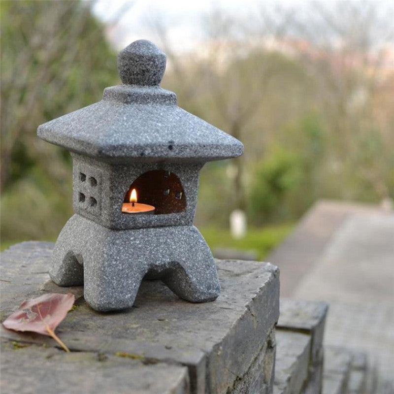 Pagoda Lamp Outdoor Ornament