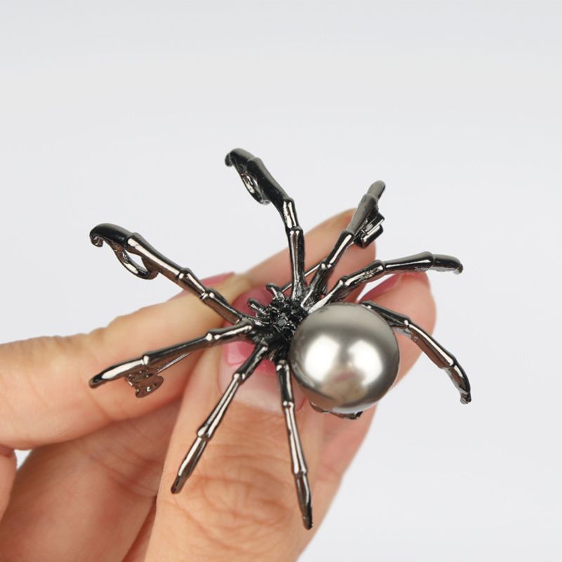 ARACHNELLA Brooch