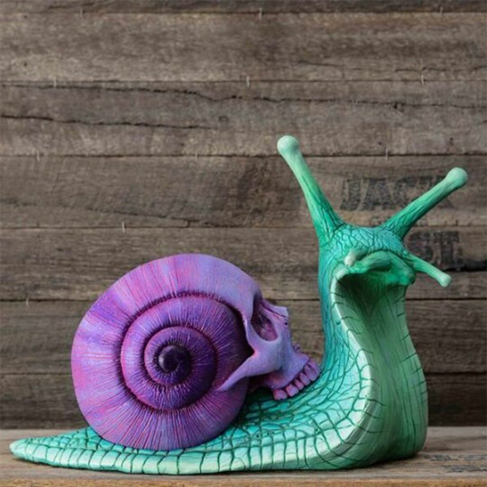 SNUGLUS Snail & Skull  Spooky Garden Figurine